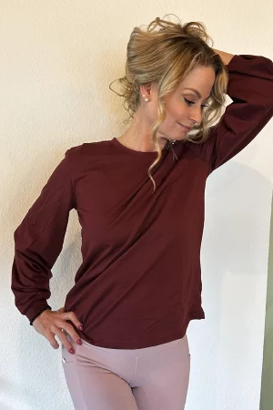 Image of Balloon Sleeved Yoga Sweatshirt in Burgundy